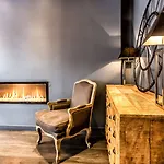Atelier Montparnasse Hotel