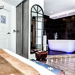 Hotel Atelier Montparnasse