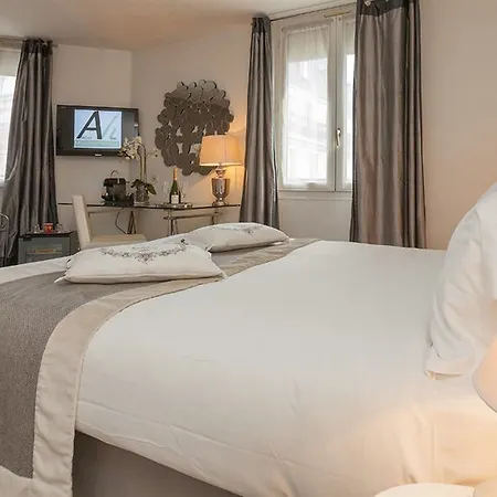 Hotel Atelier Montparnasse Paris