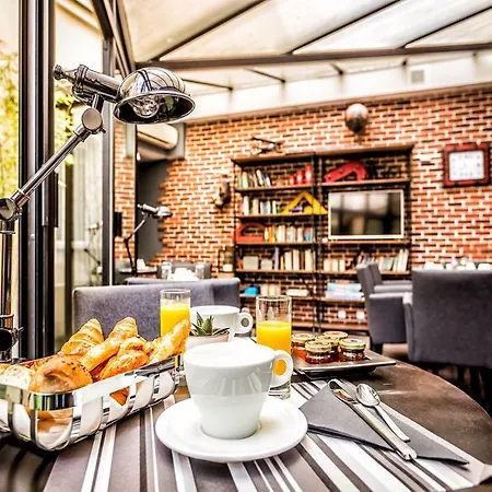 Hotel Atelier Montparnasse Paříž