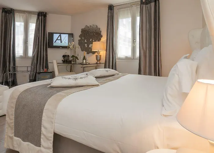 Hotel Atelier Montparnasse Paryż