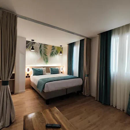 Отель Atelier Montparnasse 3*